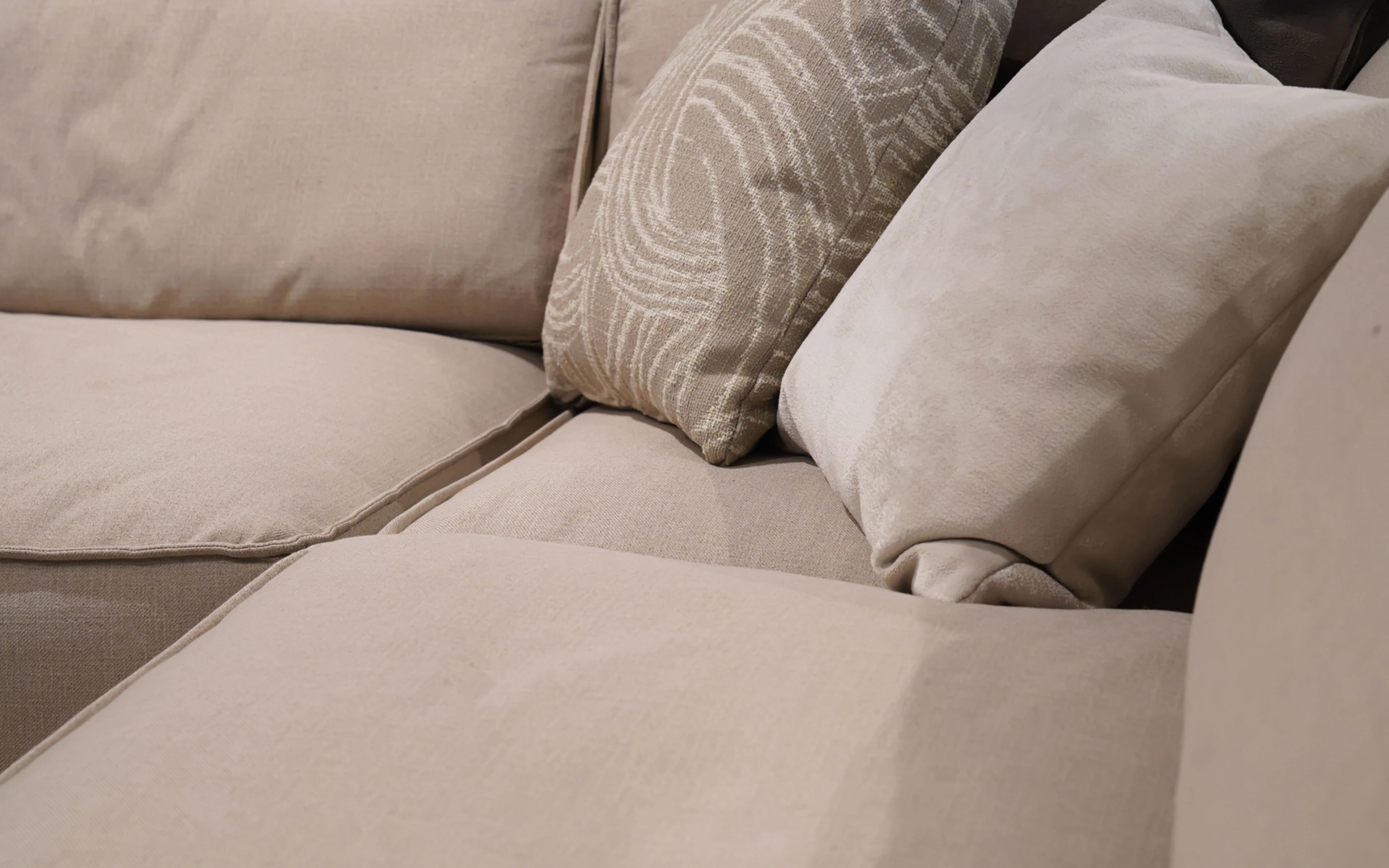 Boreas Modern Motion Sectional Sofa - Image 8