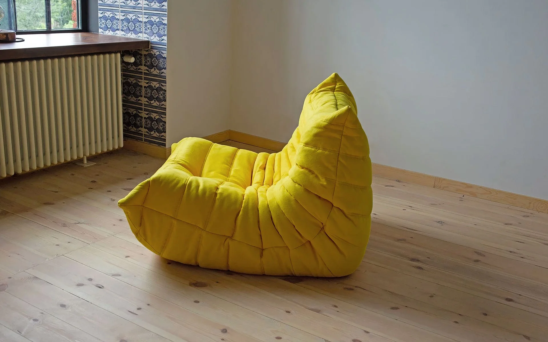 Delfinio Tufted Lounge Chair - Image 13