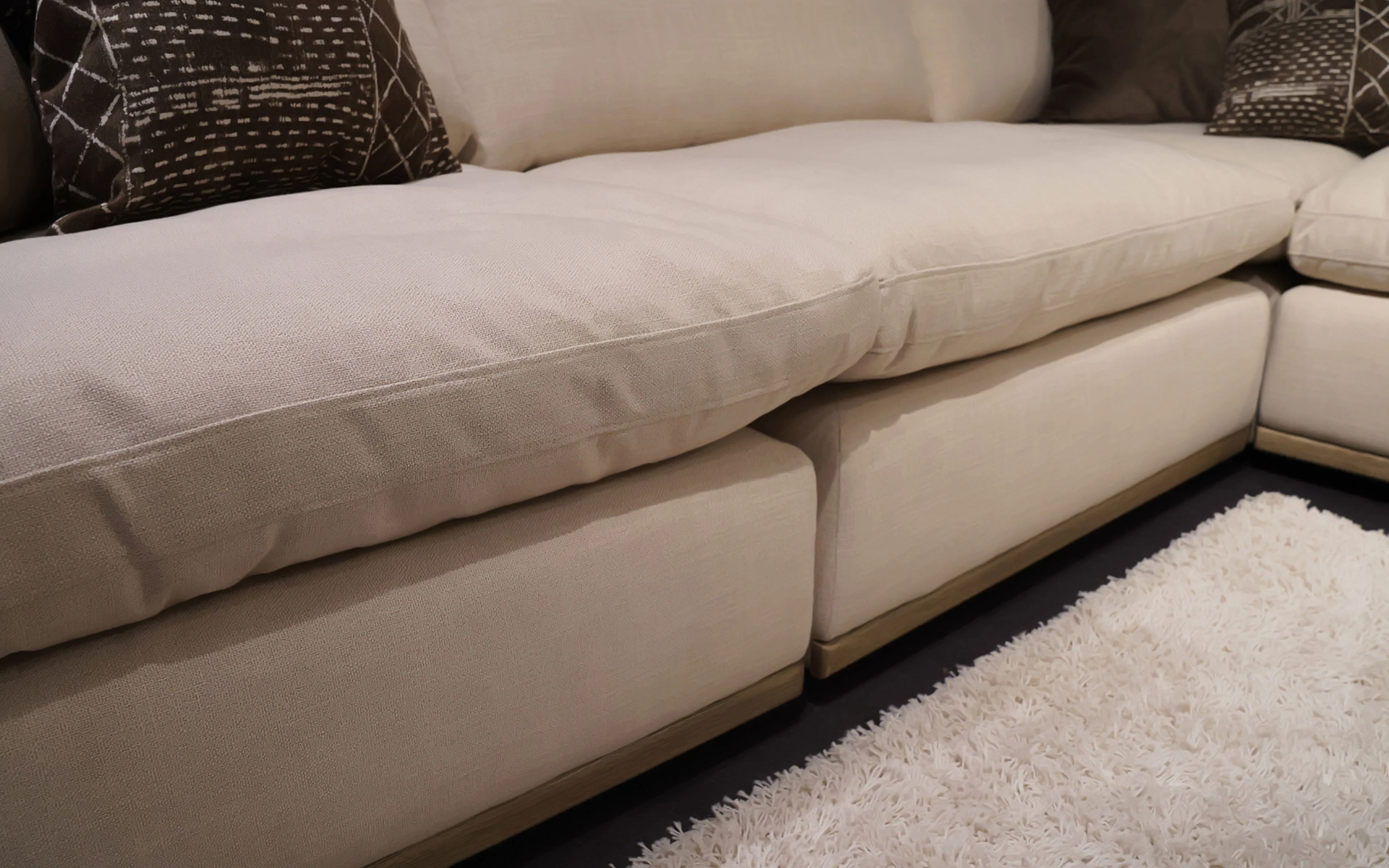 Eurus Modern Motion Sectional Sofa - Image 8