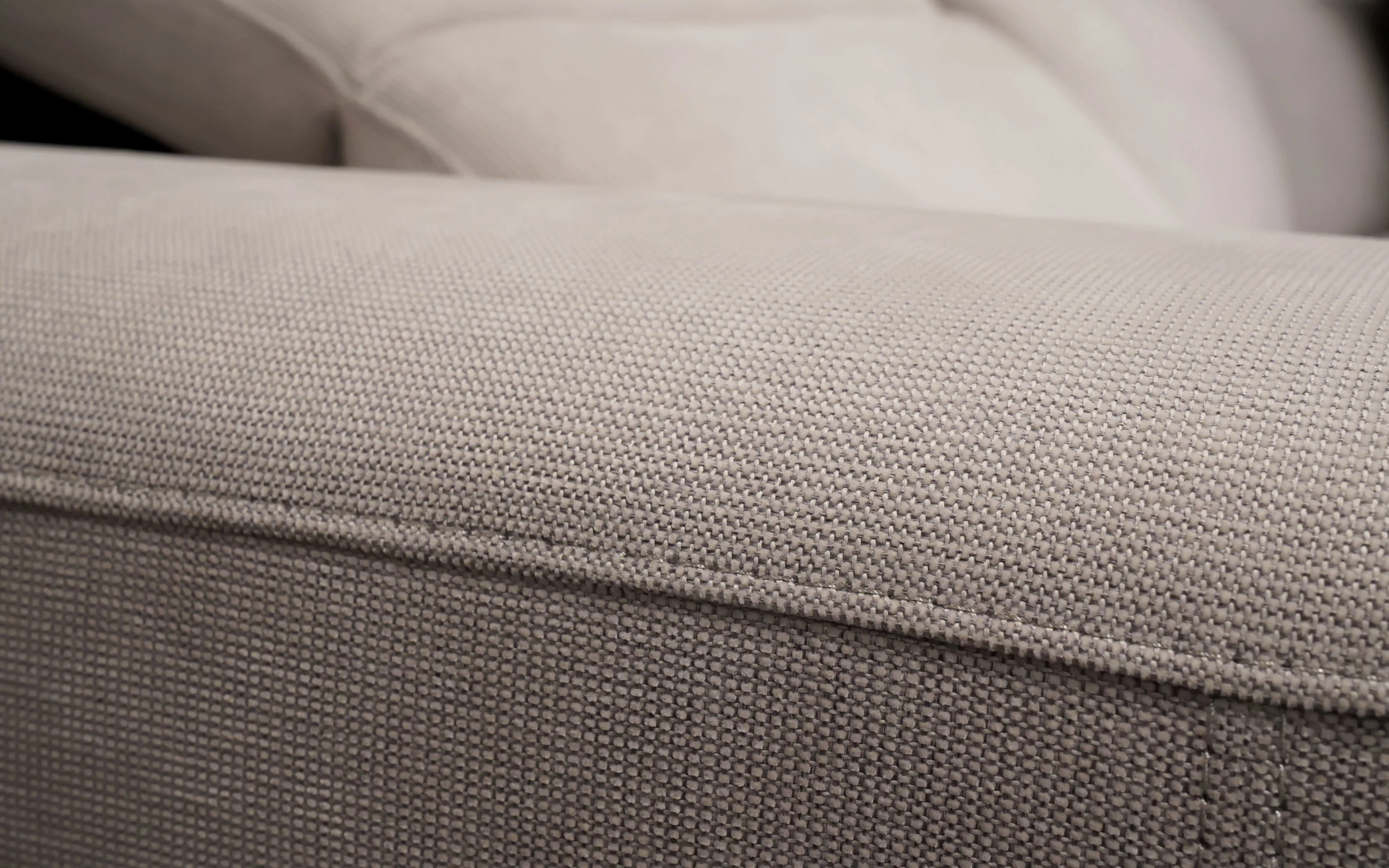 Freesia Modern Motion Reclining Sectional - Image 13