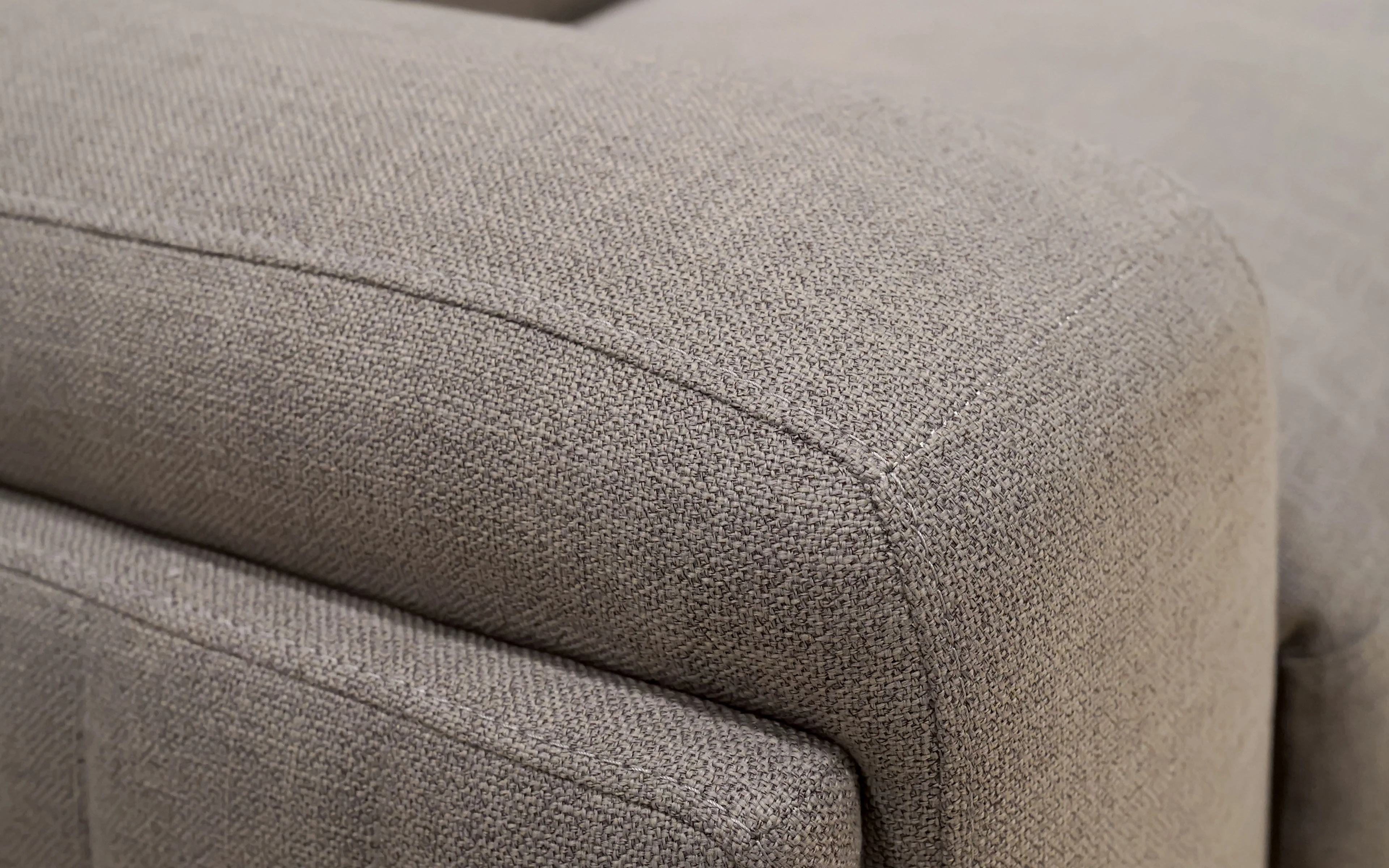Lavandula Modern Motion Reclining Sectional - Image 10