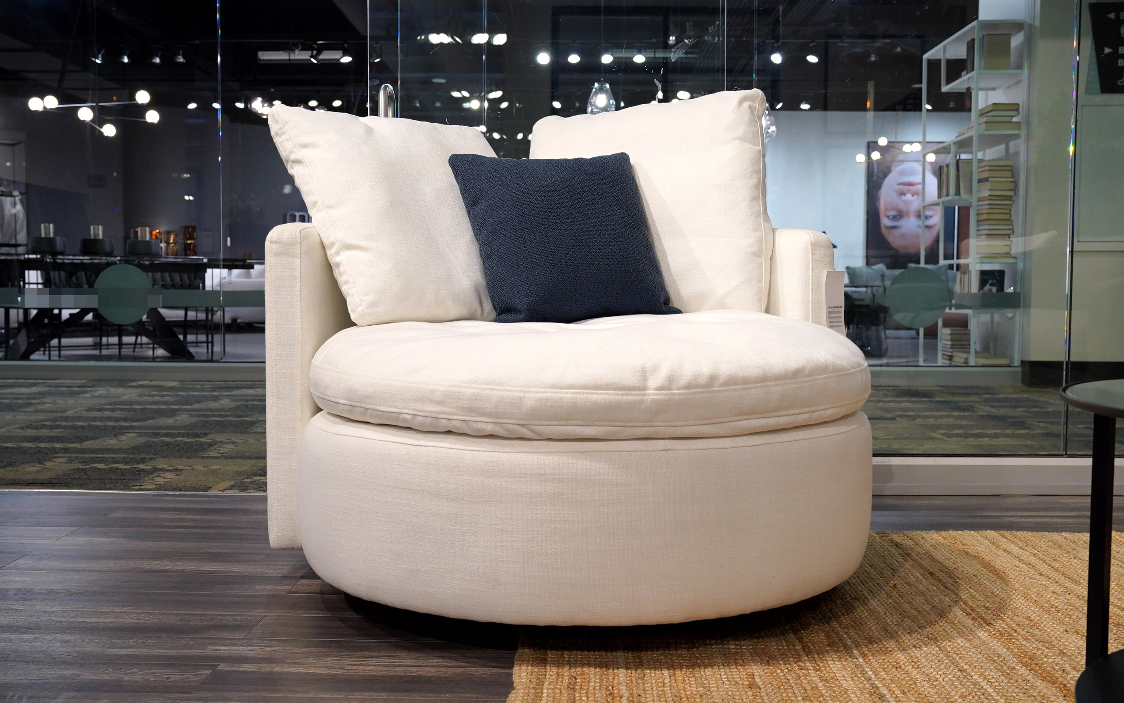Nuvola Modern Motion Swivel Chair - Image 12
