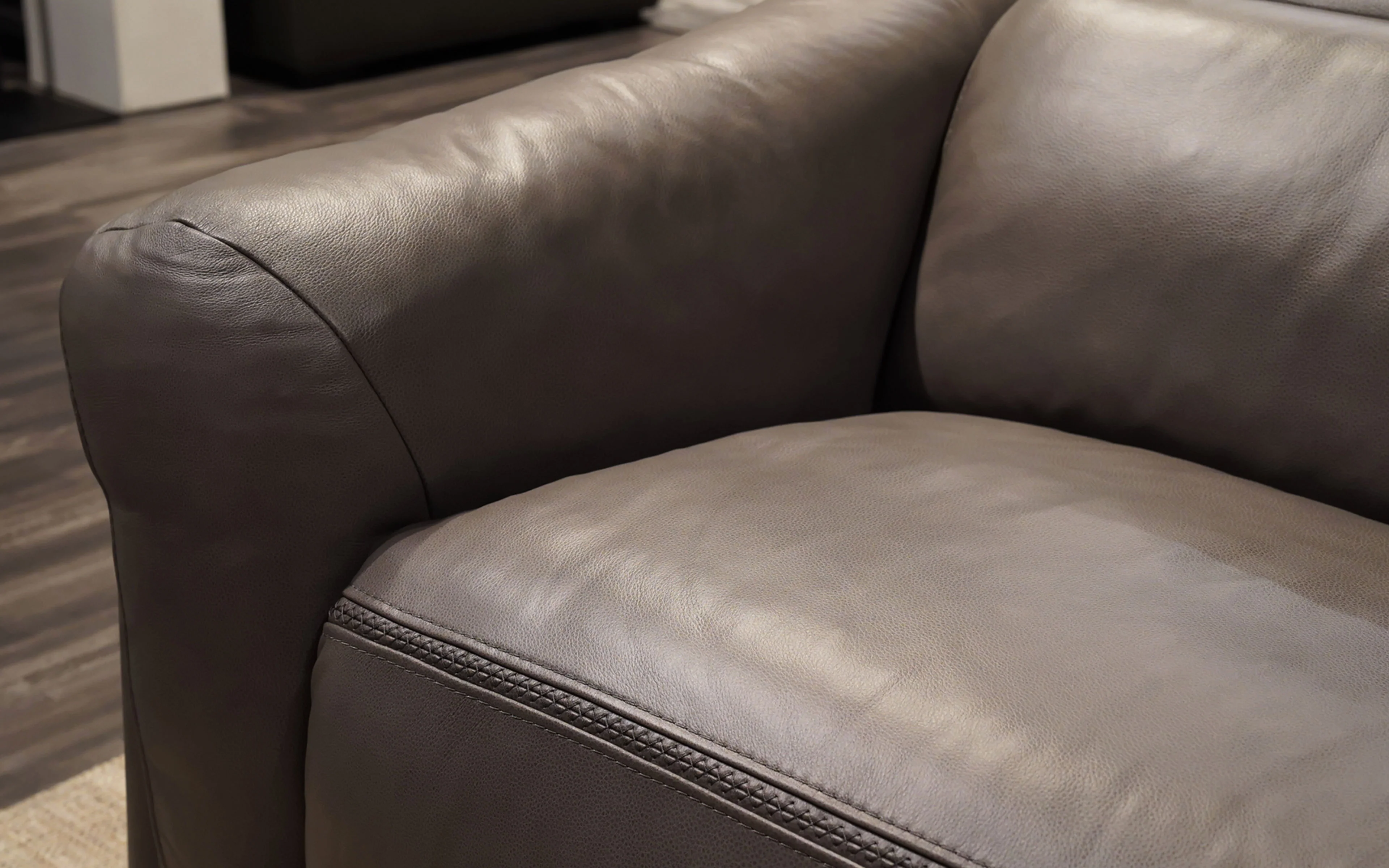 Ortensia Modern Motion Reclining Sectional - Image 23