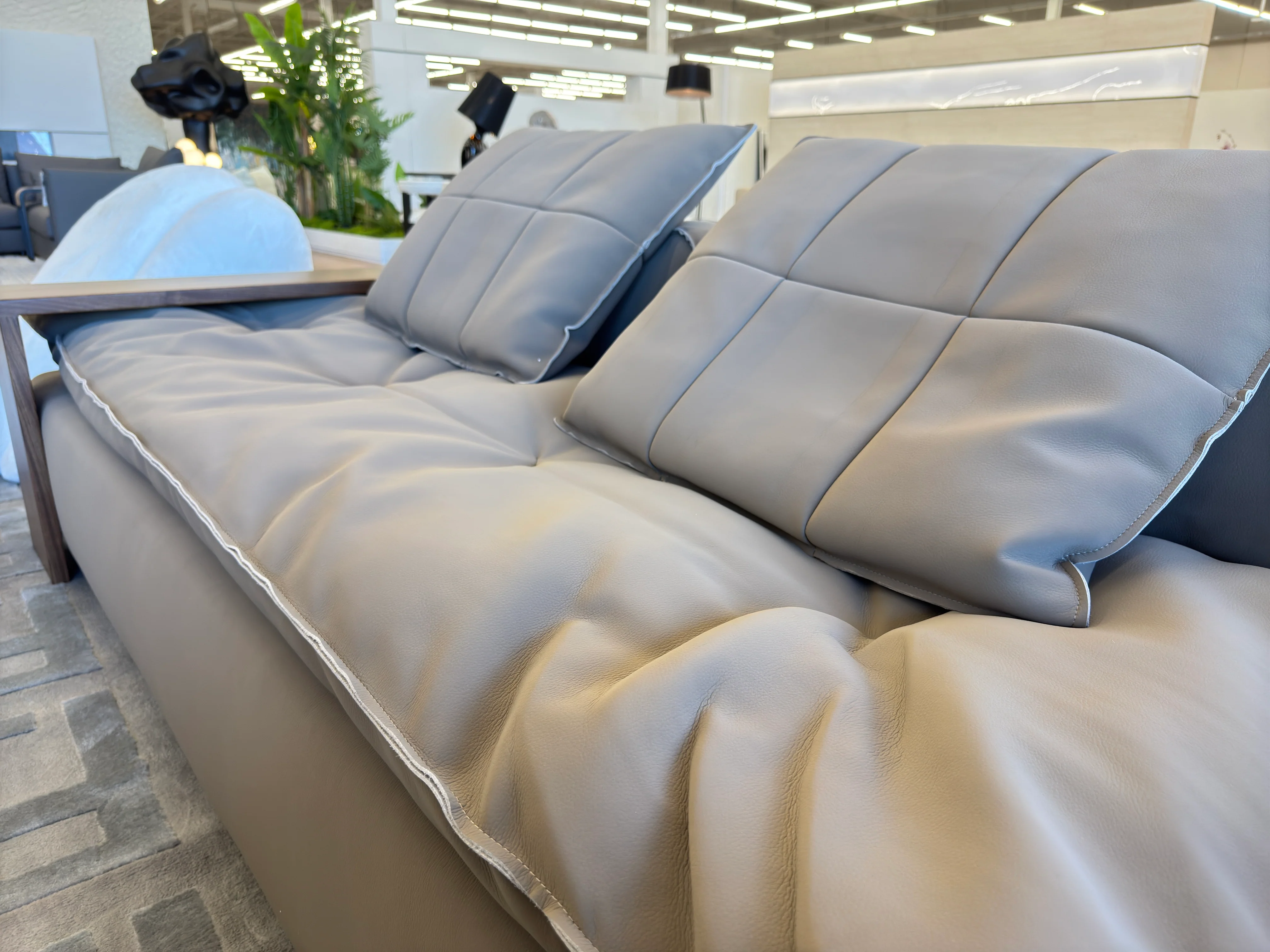 Yacht Modern Motion Sectional - Image 8